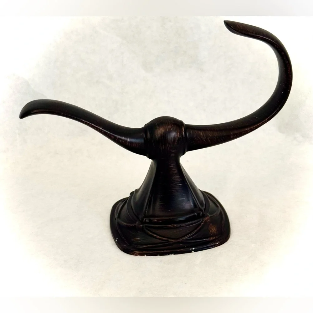 Elegant Bronze Wall Hook